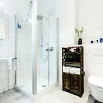 90sqm 2br Design Gem - Outdoor Terrace Lejlighed