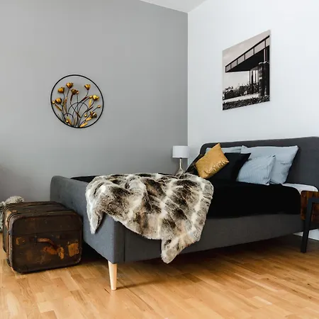 アパート 90sqm 2br Design Gem - Outdoor Terrace