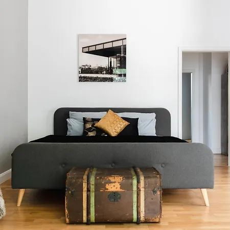 90sqm 2br Design Gem - Outdoor Terrace 베를린