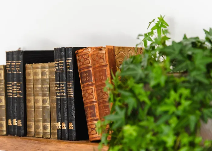 90sqm 2br Design Gem - Outdoor Terrace Lägenhet *